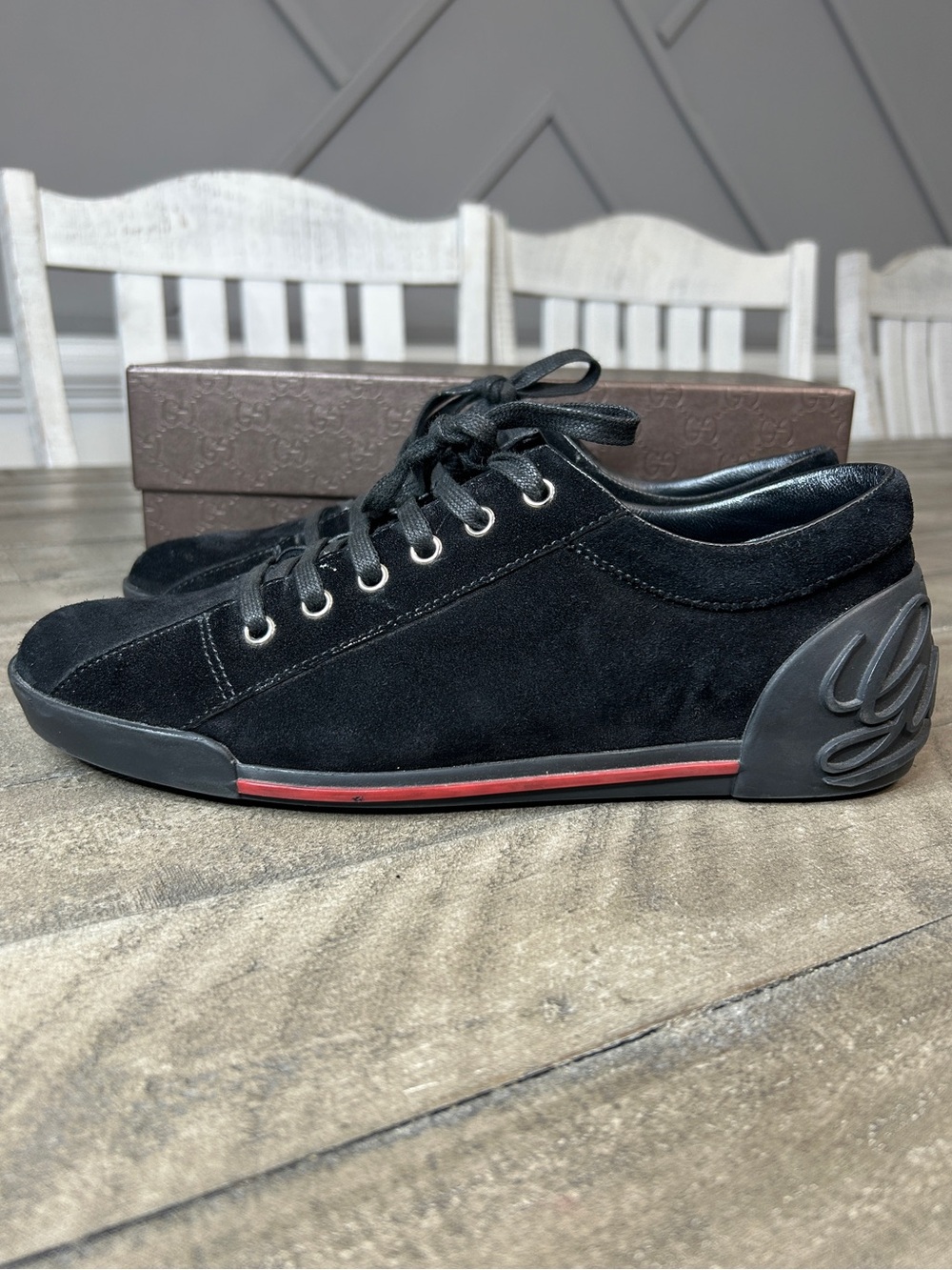 Gucci Script Logo Black Suede Low Top Sneakers Shoes Mens Size 7.5 38.5 G w/Box